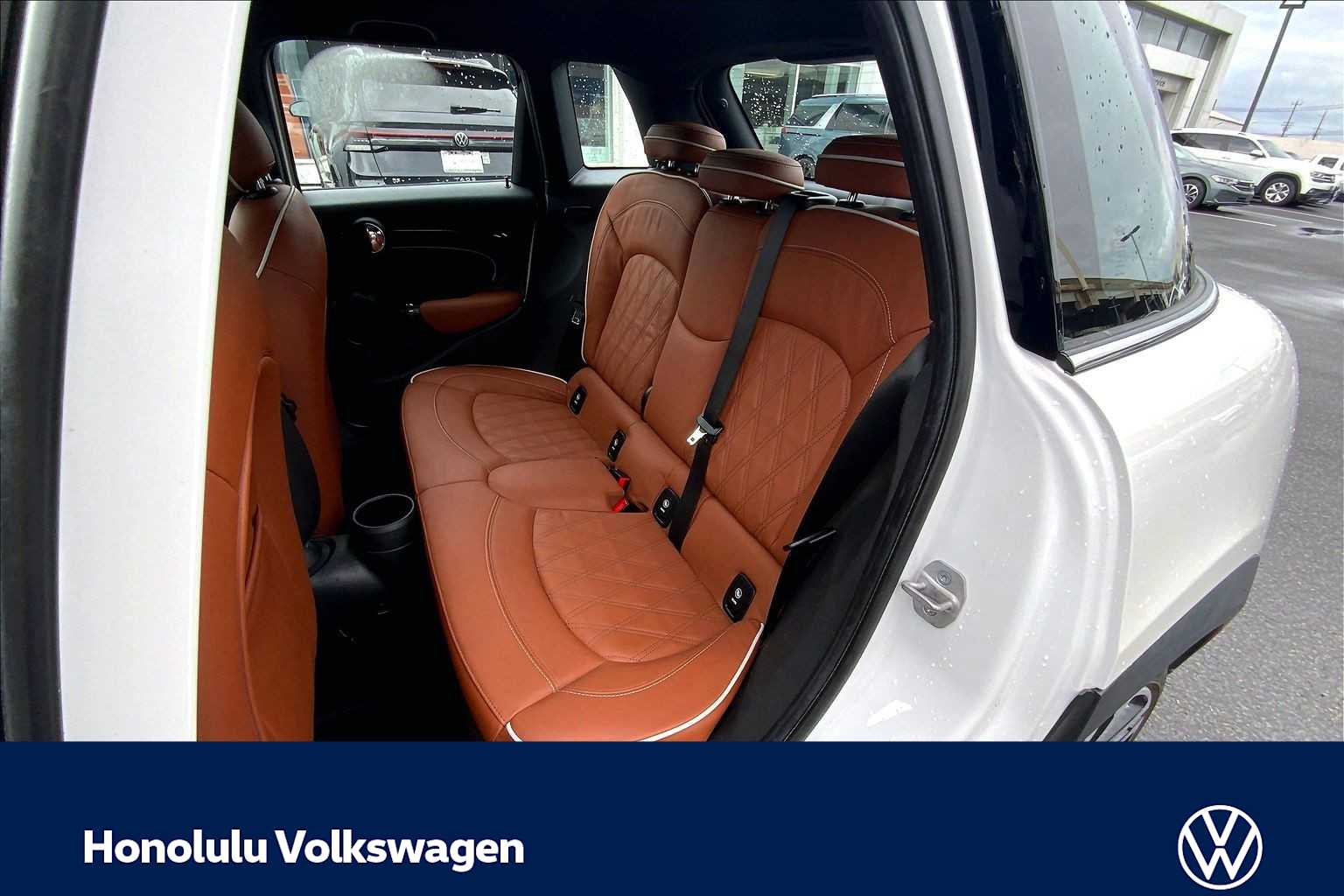 Thumbnail: 2023 MINI Cooper Hardtop - 29