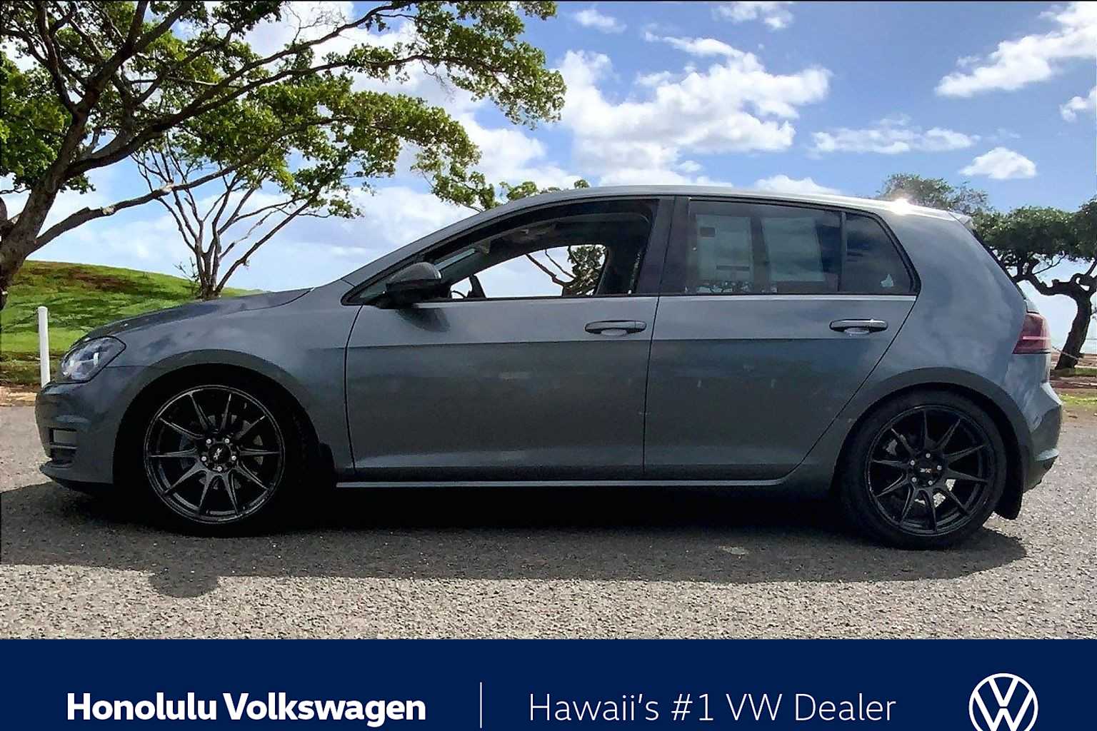 Thumbnail: 2015 Volkswagen Golf - 3