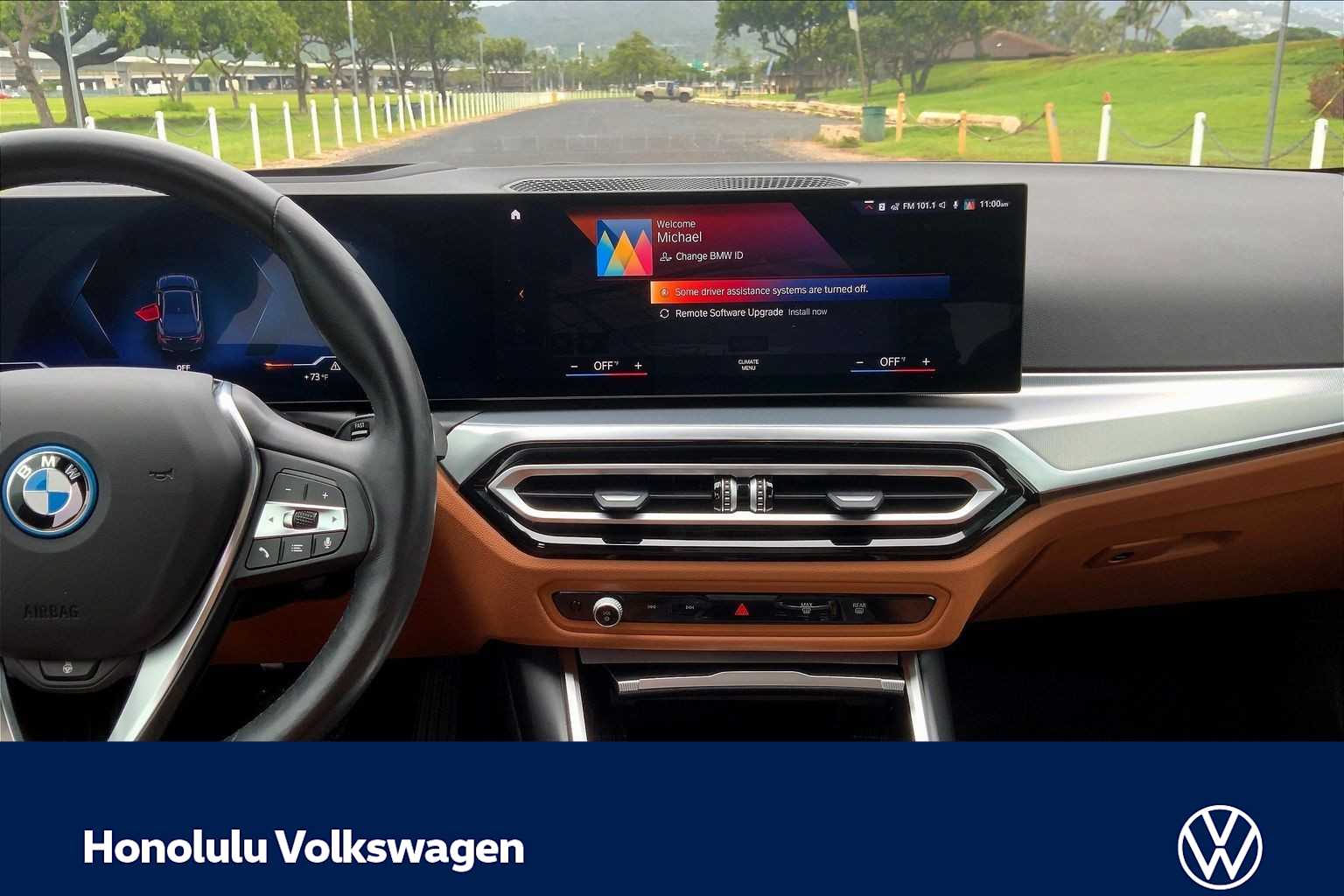 Thumbnail: 2023 BMW i4 - 14