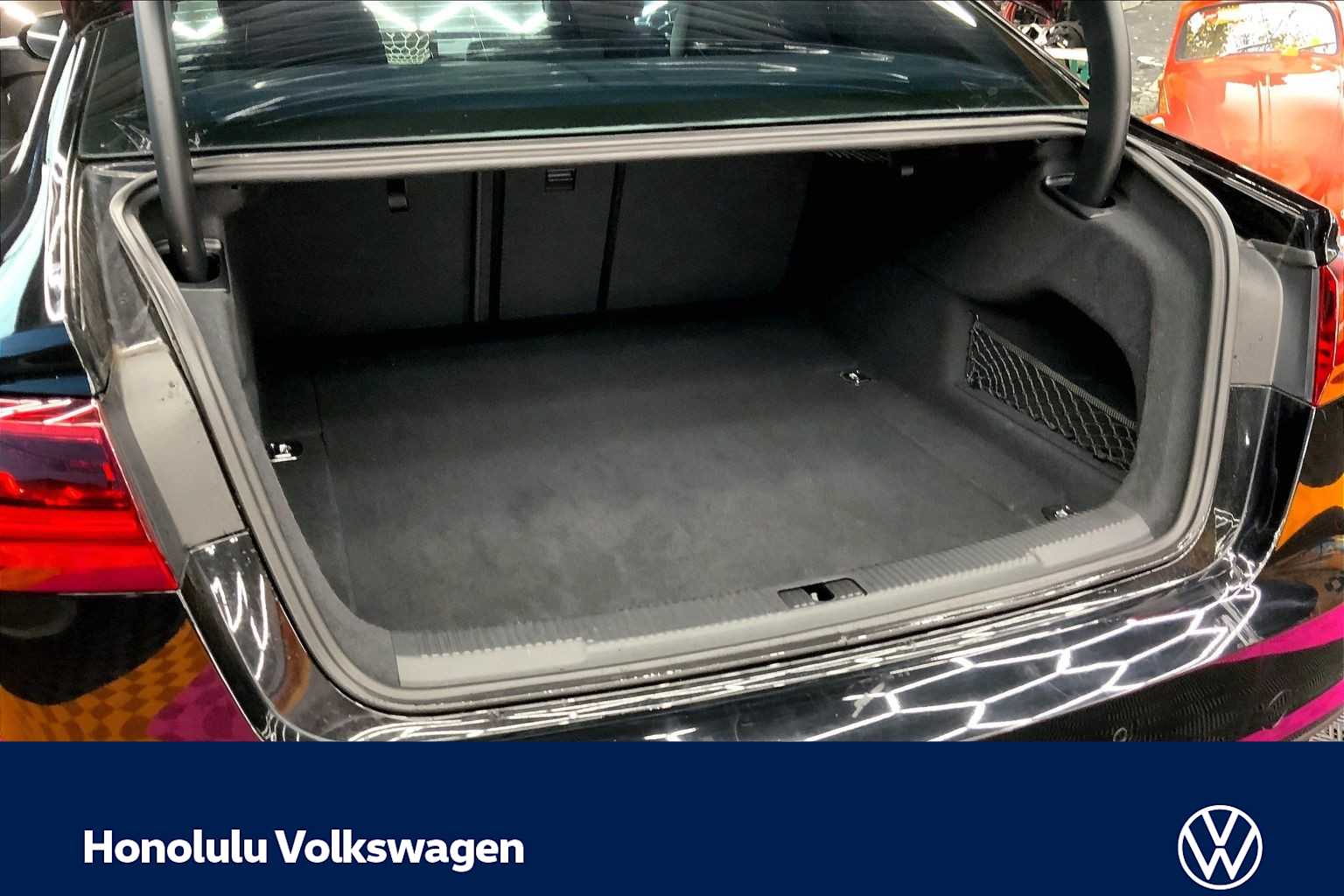 Thumbnail: 2017 Audi A6 - 18