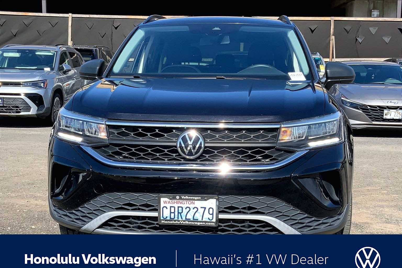 Thumbnail: 2022 Volkswagen Taos - 6