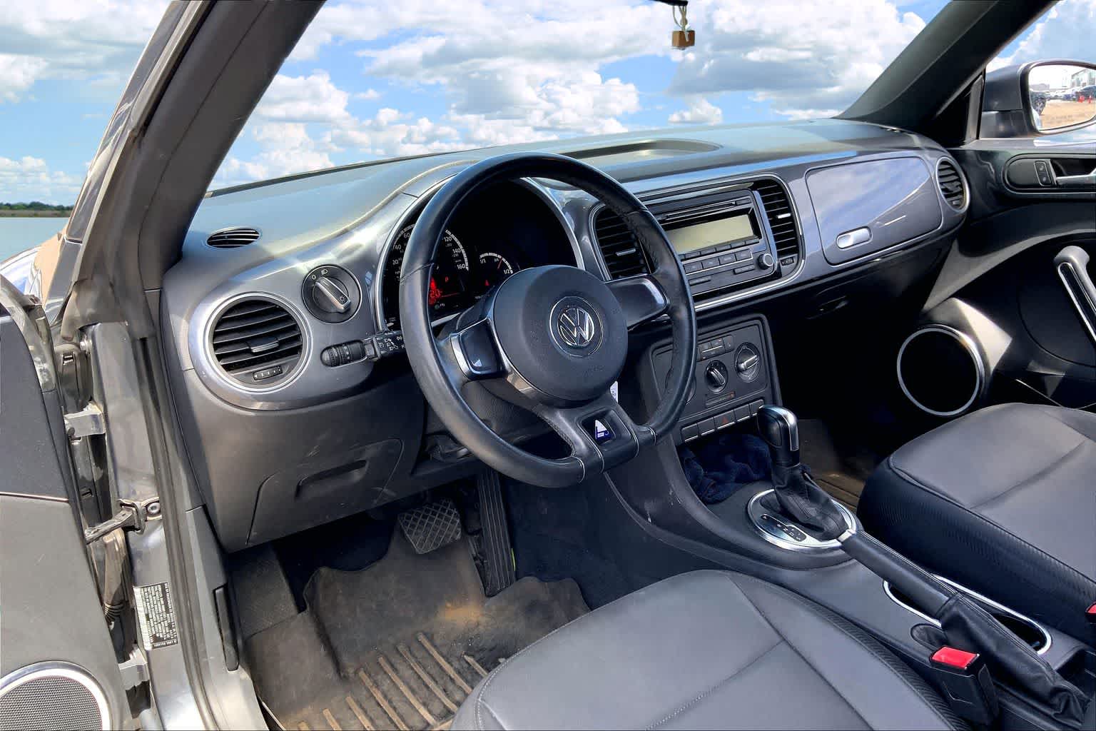 3VW5P7AT1DM821823