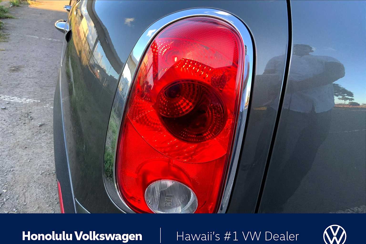 Thumbnail: 2012 MINI Cooper Countryman - 31