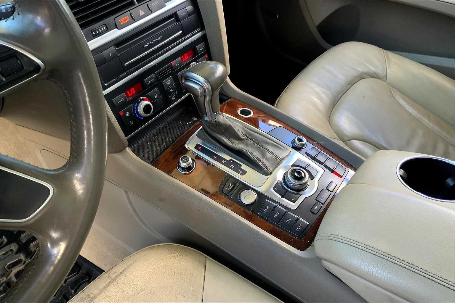 Thumbnail: 2015 Audi Q7 - 15