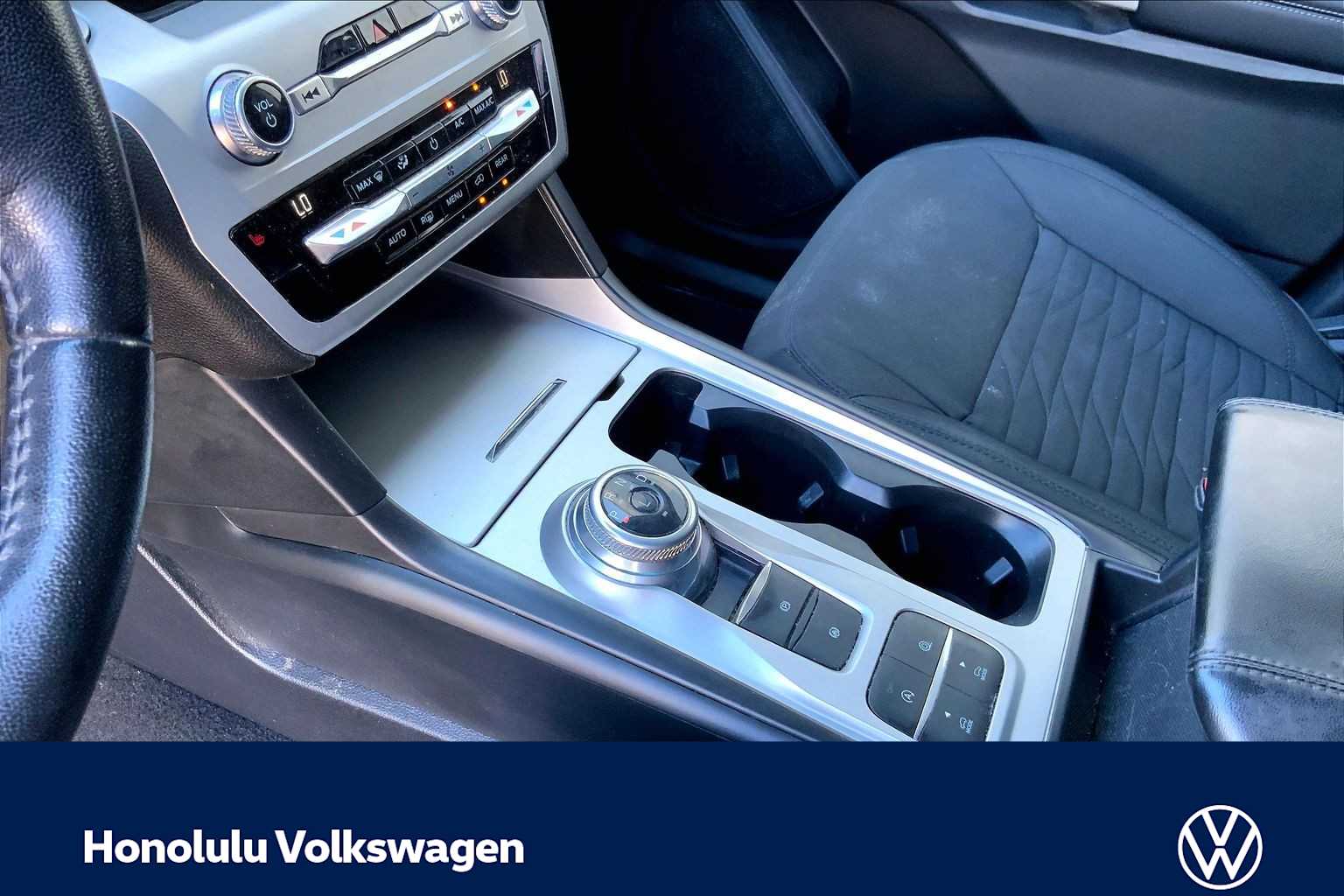 Thumbnail: 2021 Ford Explorer - 15