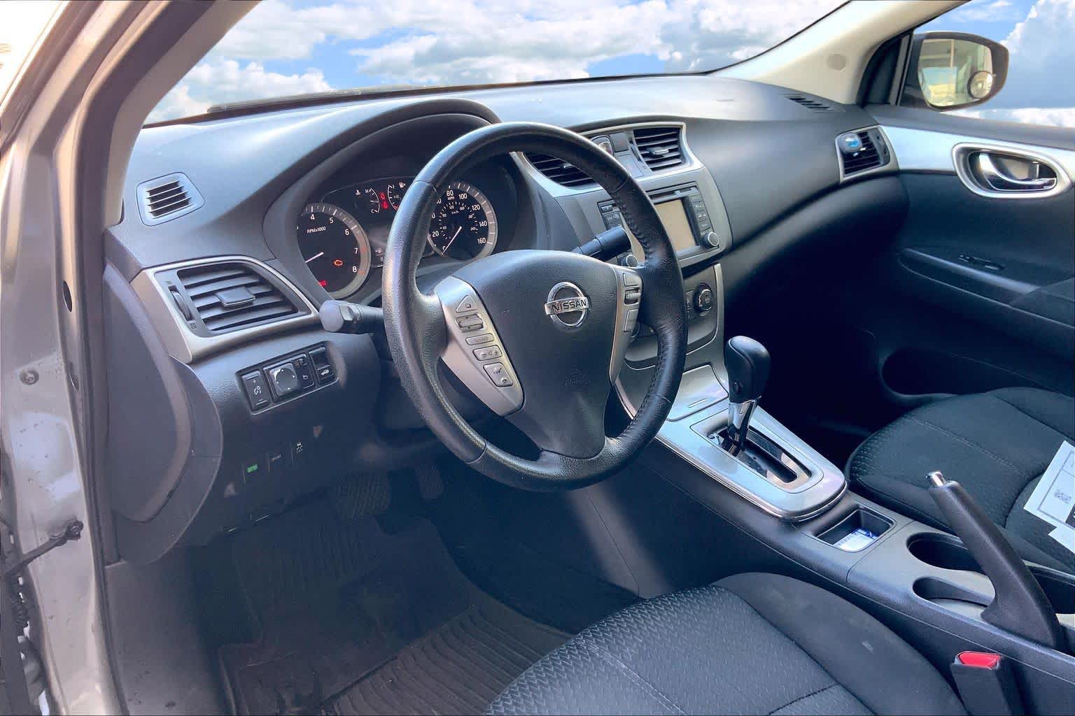 Used 2014 Nissan Sentra SR with VIN 3N1AB7AP7EL609313 for sale in Honolulu, HI