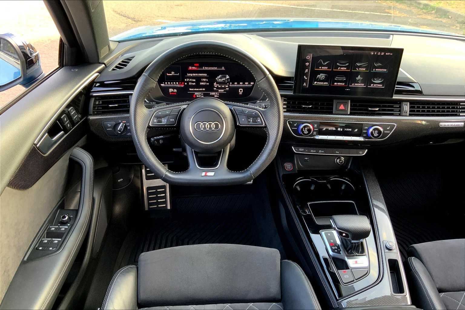 Thumbnail: 2020 Audi S4 - 13