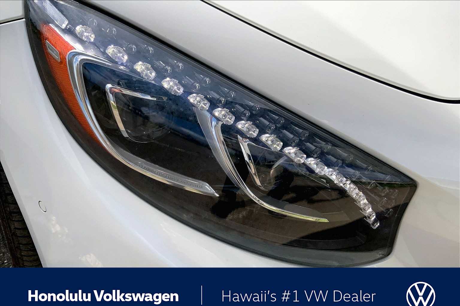 Thumbnail: 2017 Mercedes-Benz S-Class - 28