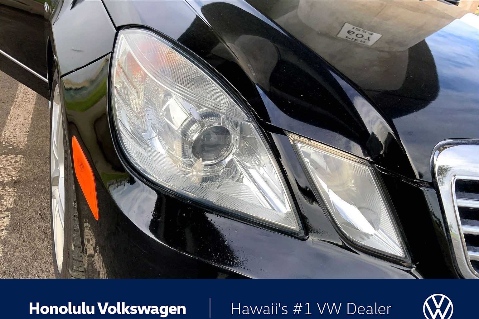 Thumbnail: 2012 Mercedes-Benz E-Class - 30