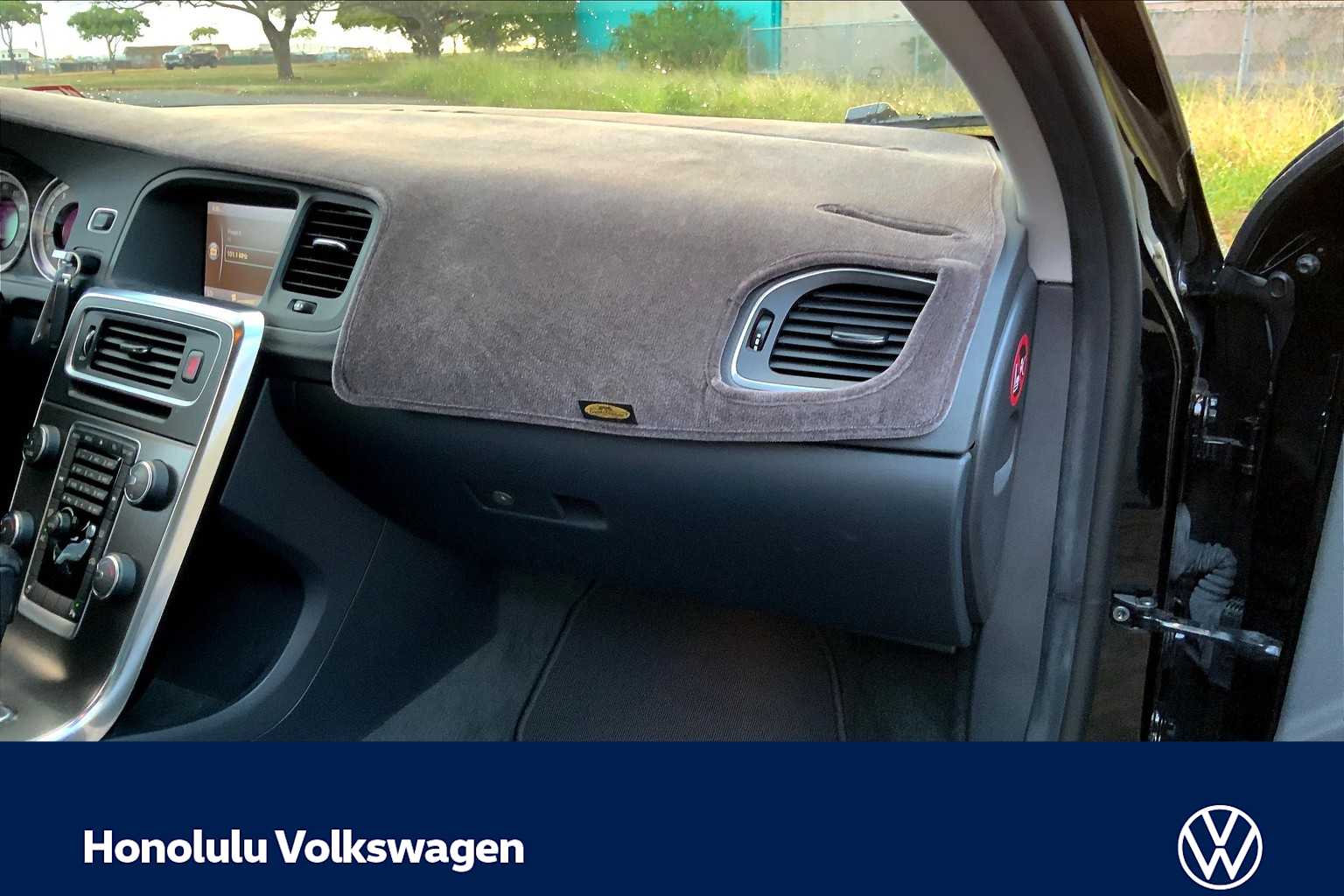 Thumbnail: 2012 Volvo S60 - 21