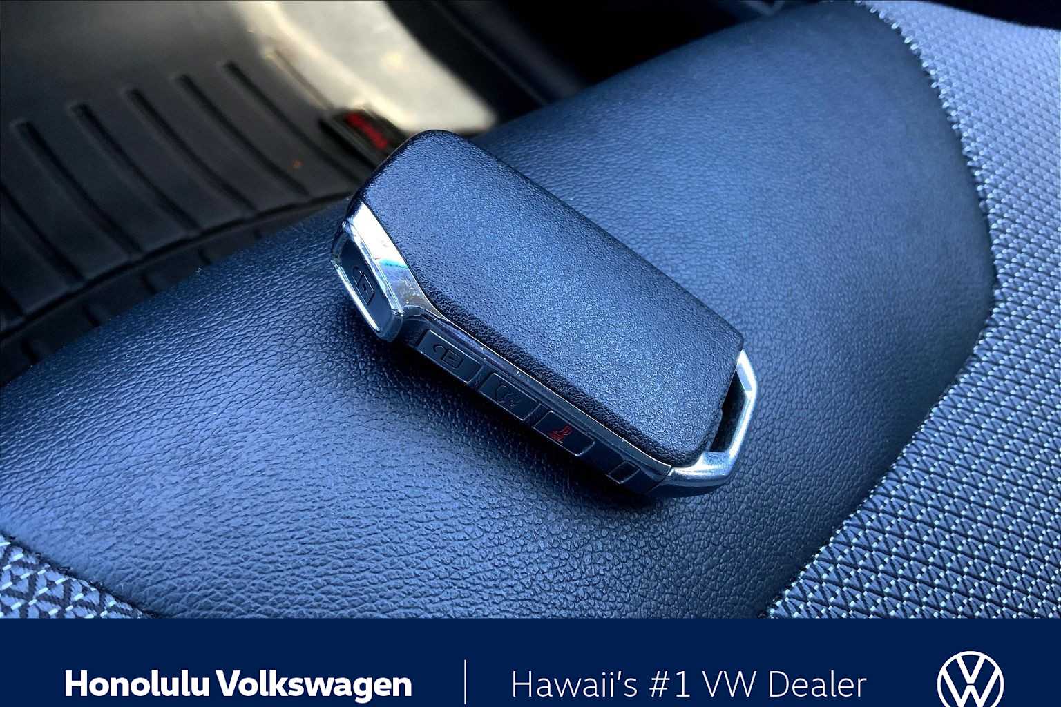 Thumbnail: 2022 Kia Niro - 18