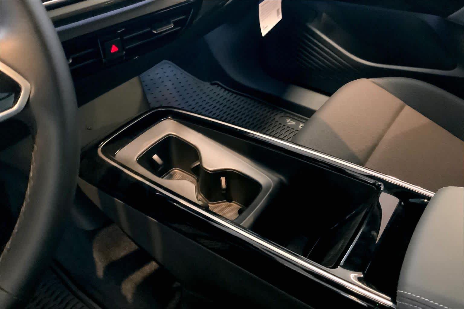 2025 Volkswagen ID.4 PRO S - Photo 17