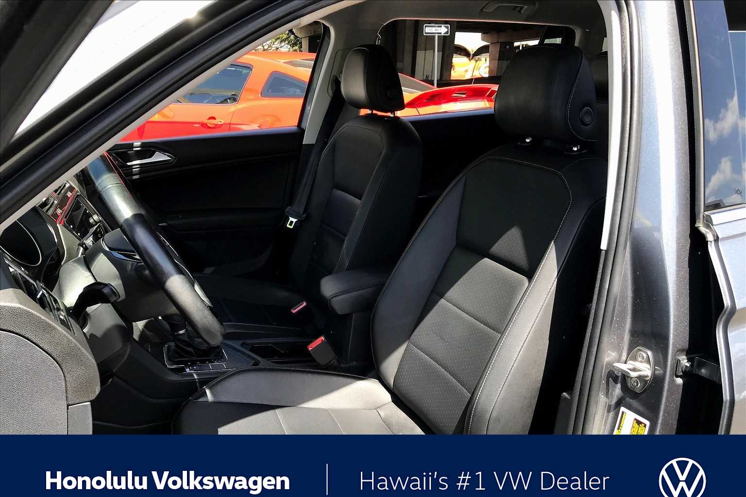 Thumbnail: 2018 Volkswagen Tiguan - 24