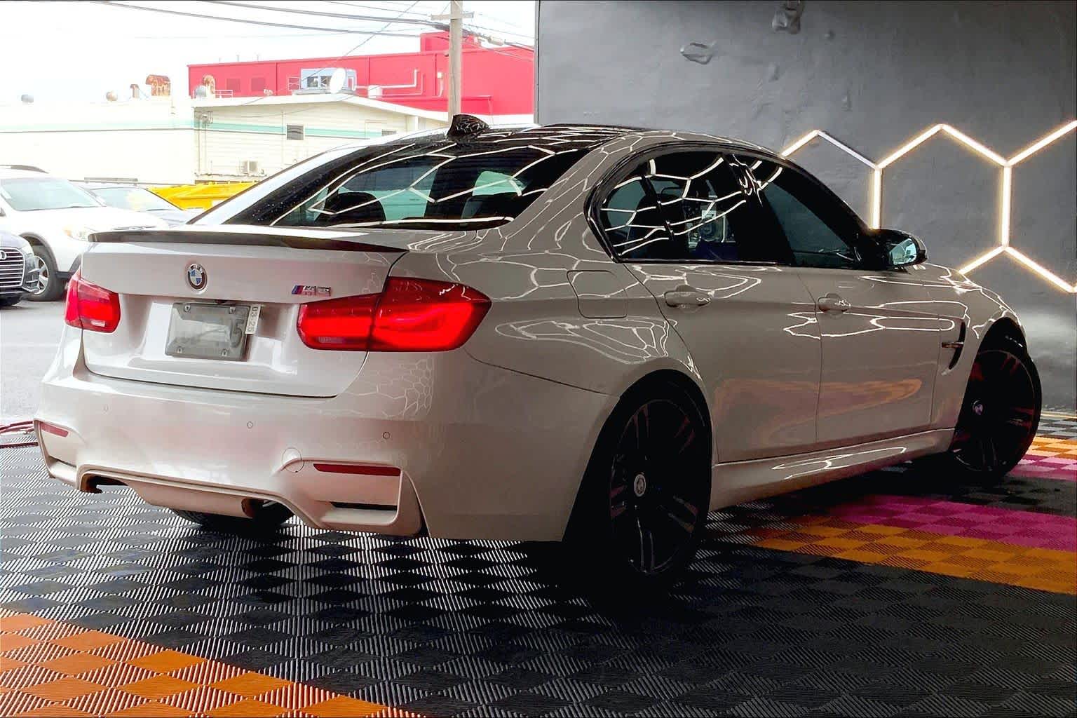 Thumbnail: 2018 BMW M3 - 22