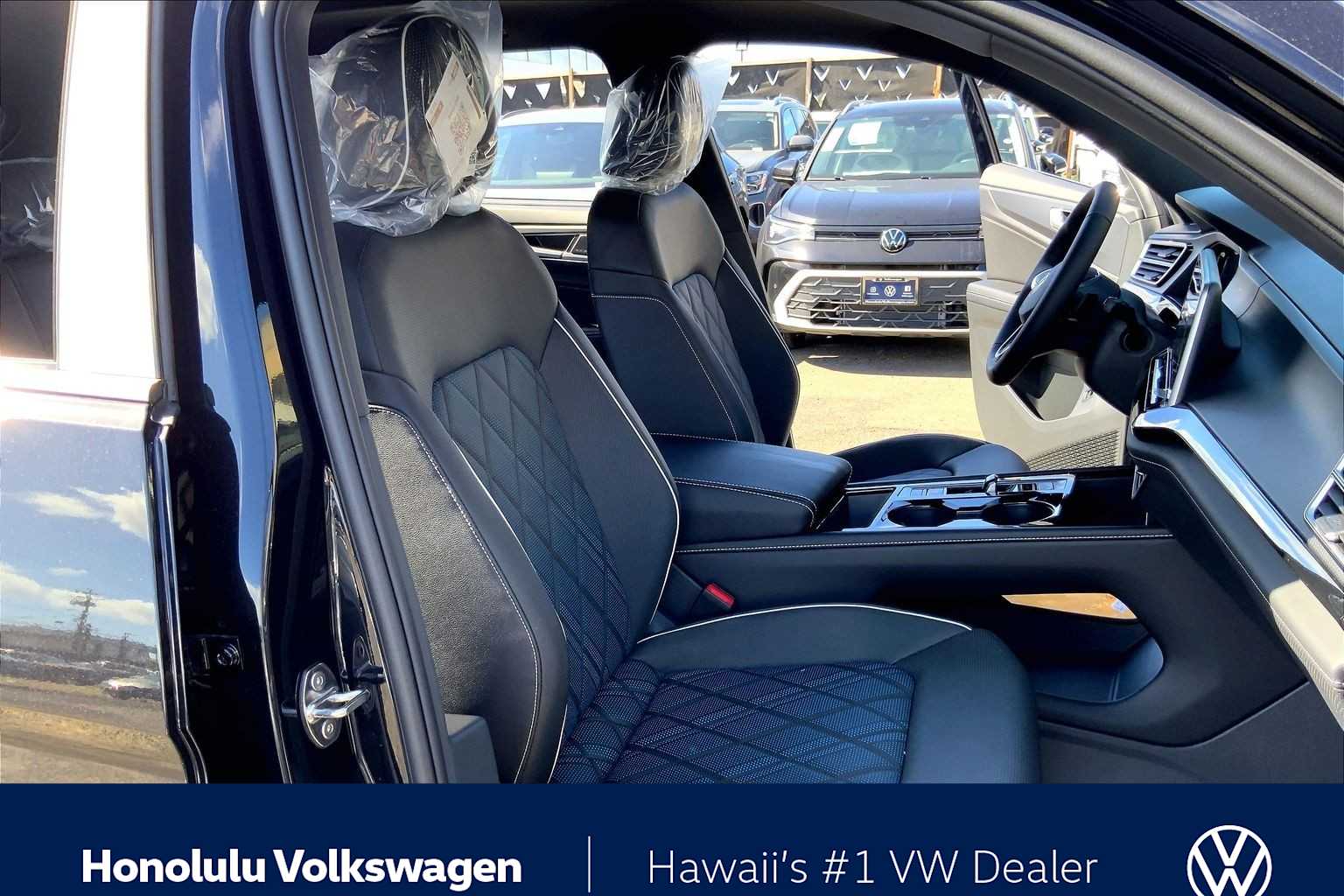 Thumbnail: 2026 Volkswagen Atlas - 14