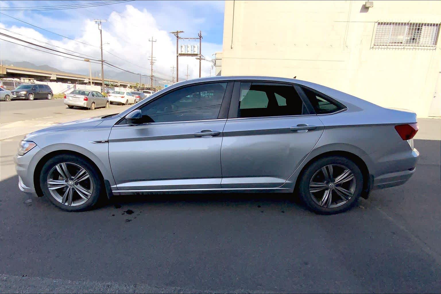 Thumbnail: 2021 Volkswagen Jetta - 3