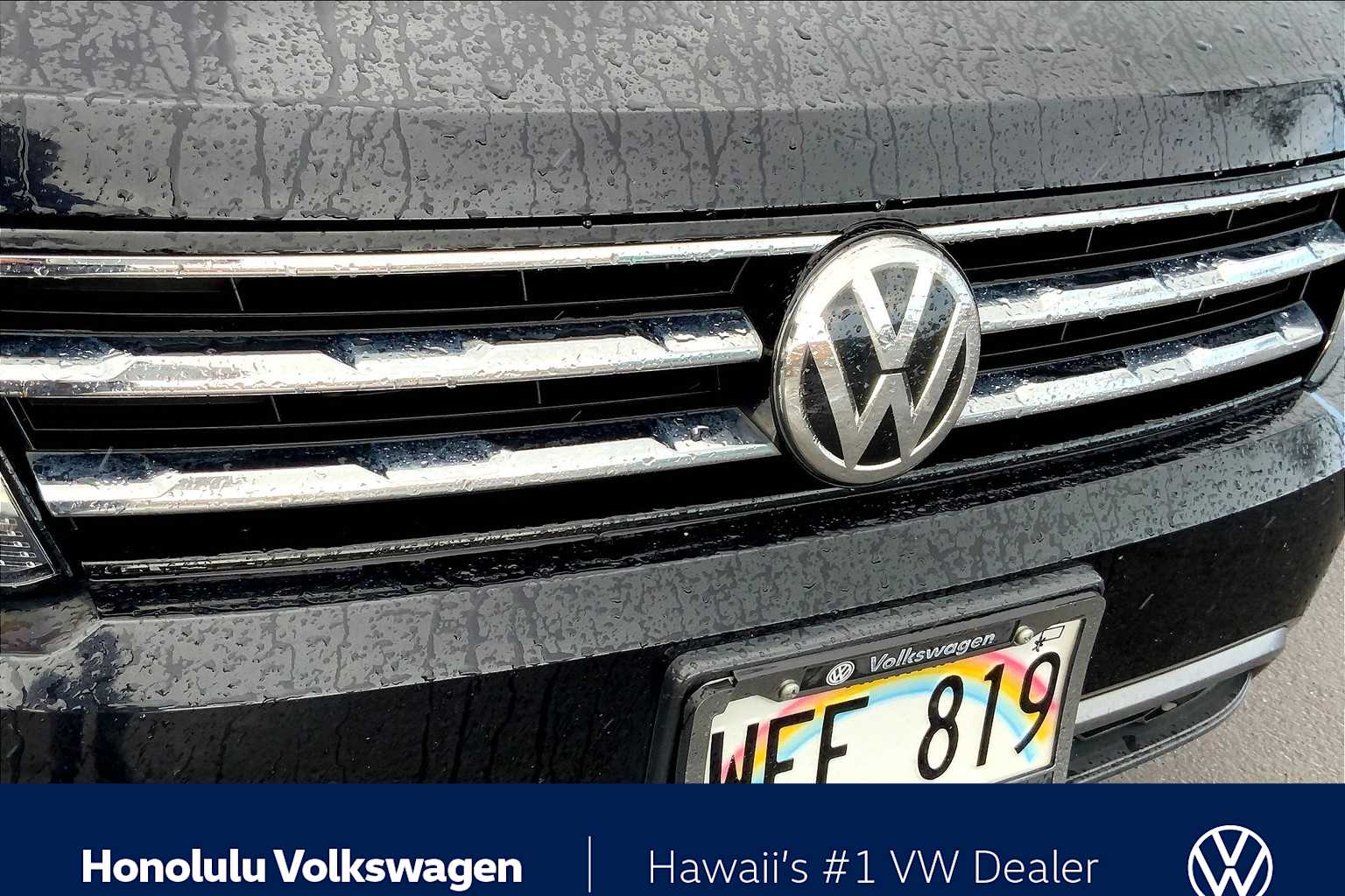 Thumbnail: 2021 Volkswagen Tiguan - 32