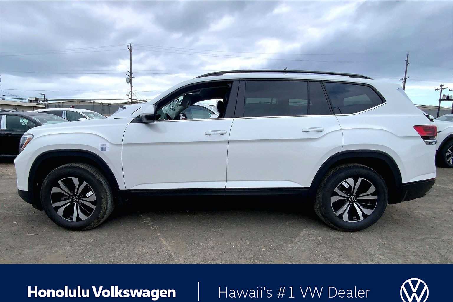 Thumbnail: 2026 Volkswagen Atlas - 3