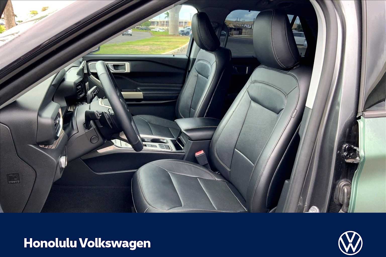 Thumbnail: 2020 Ford Explorer - 9