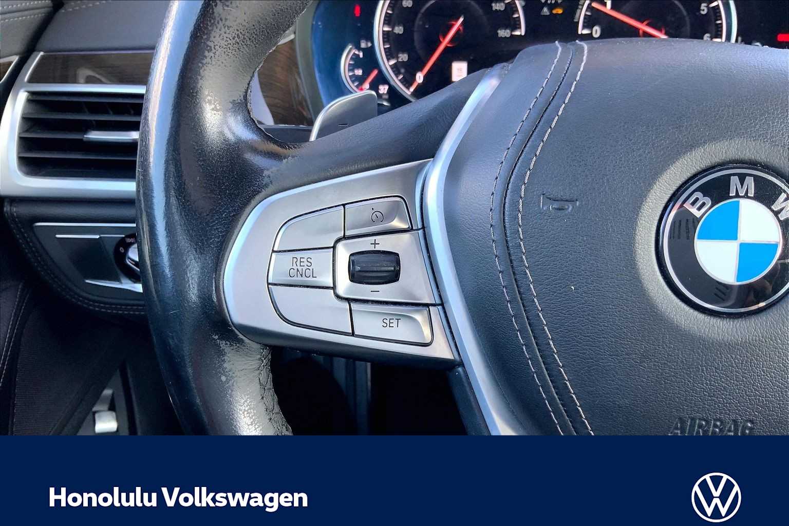 Thumbnail: 2019 BMW 7 Series - 23