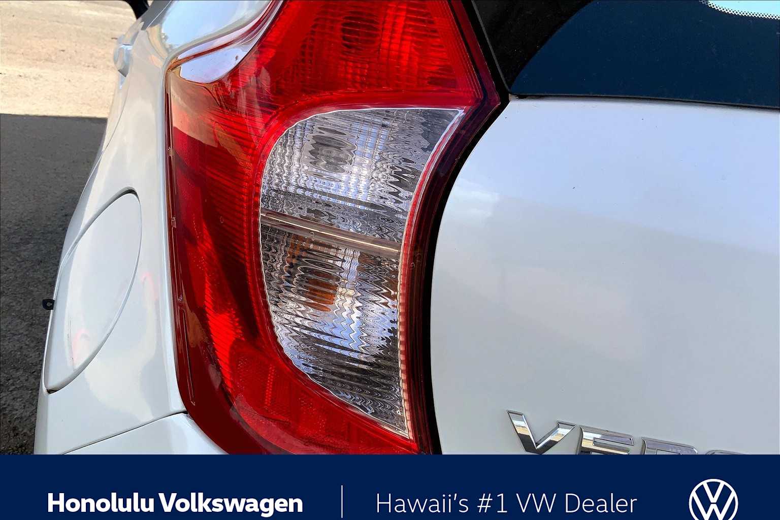 Thumbnail: 2015 Nissan Versa Note - 31
