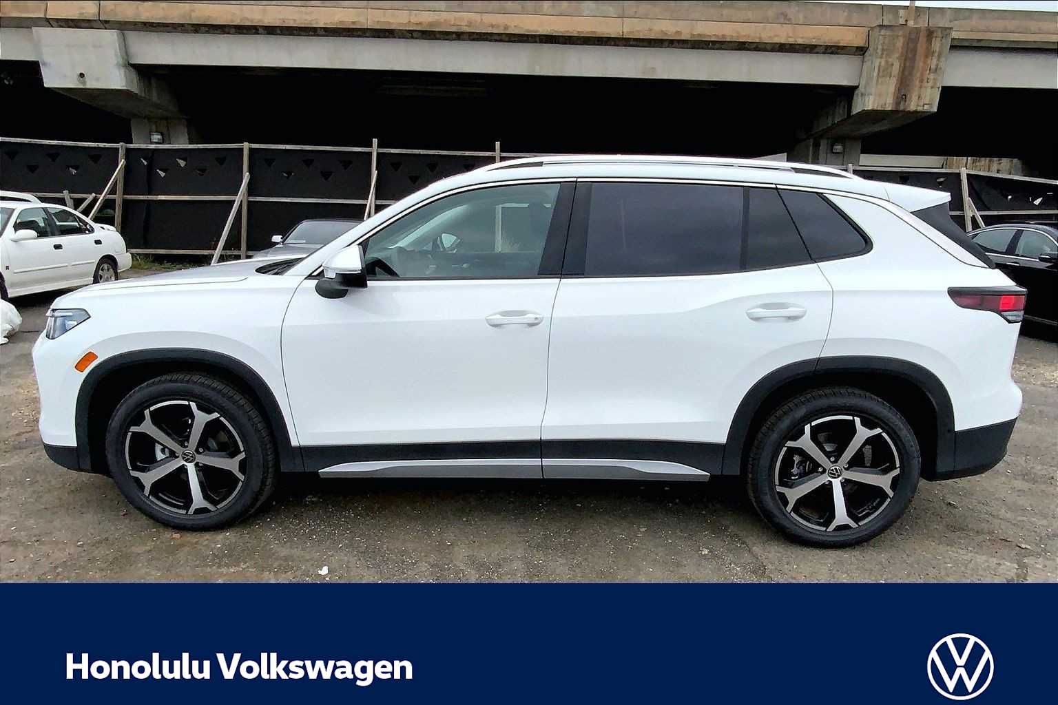 Thumbnail: 2026 Volkswagen Tiguan - 3