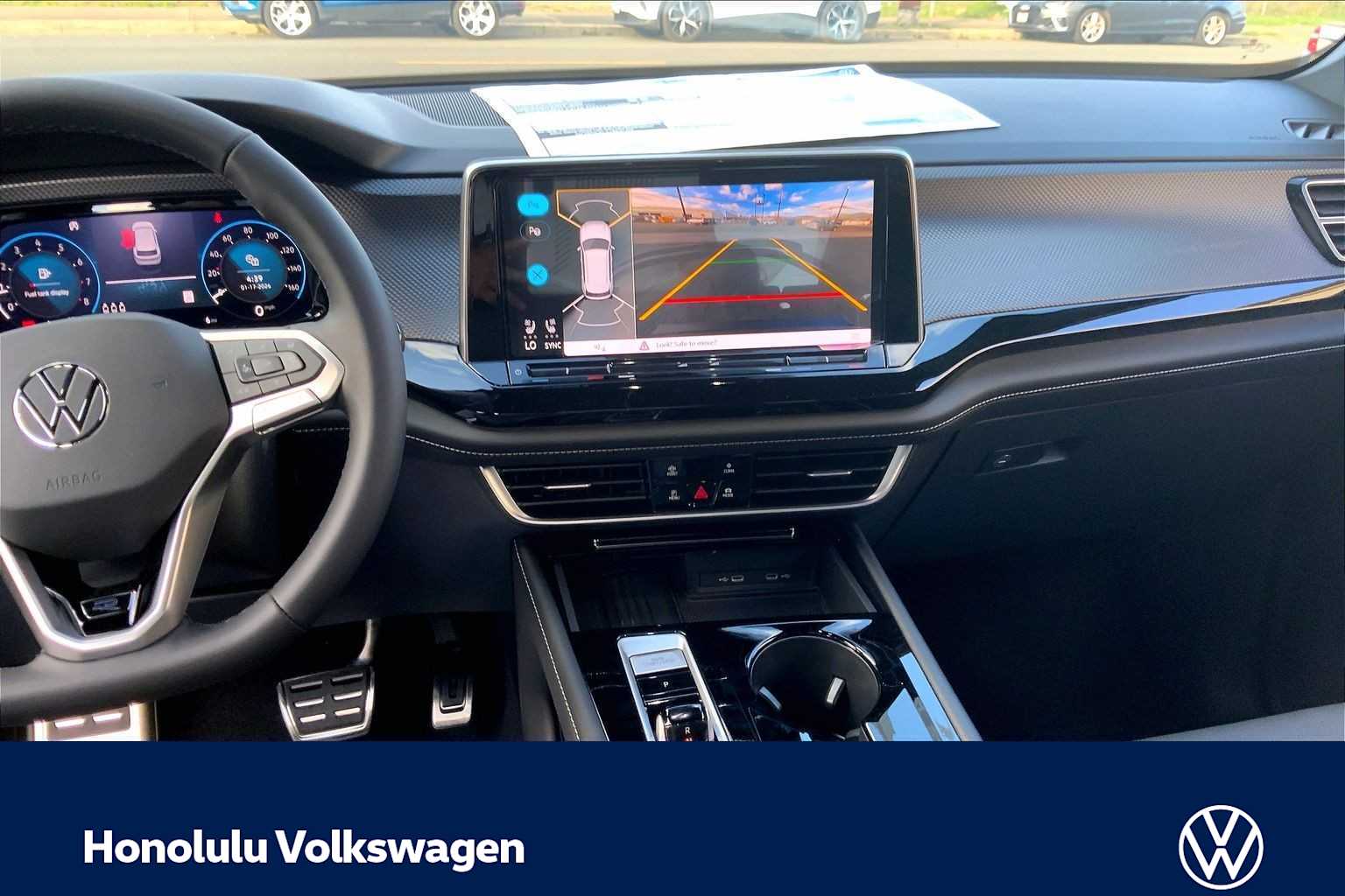 Thumbnail: 2026 Volkswagen Atlas - 16