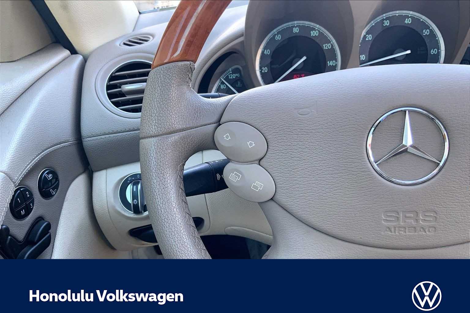 Thumbnail: 2006 Mercedes-Benz SL-Class - 23