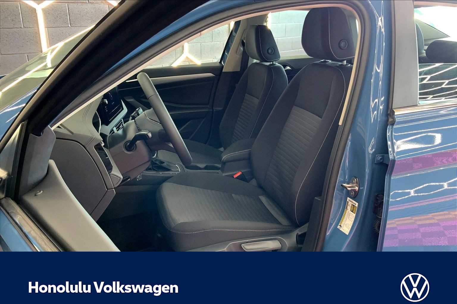 Thumbnail: 2026 Volkswagen Jetta - 11