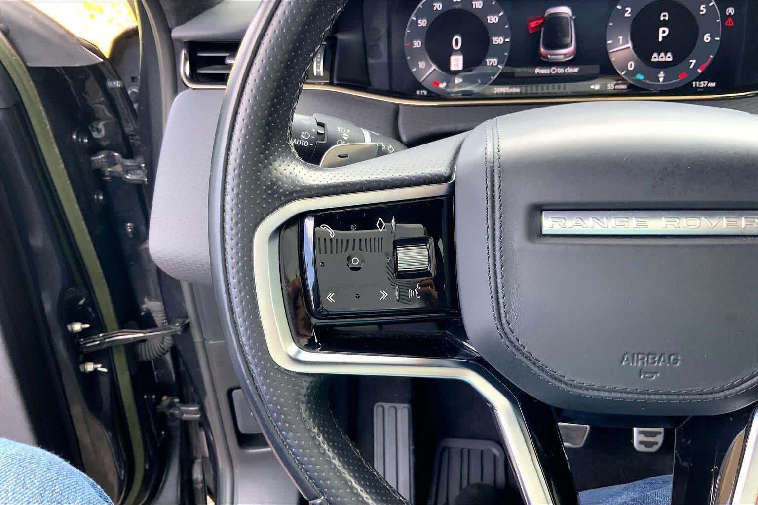 Thumbnail: 2023 Land Rover Range Rover Evoque - 23