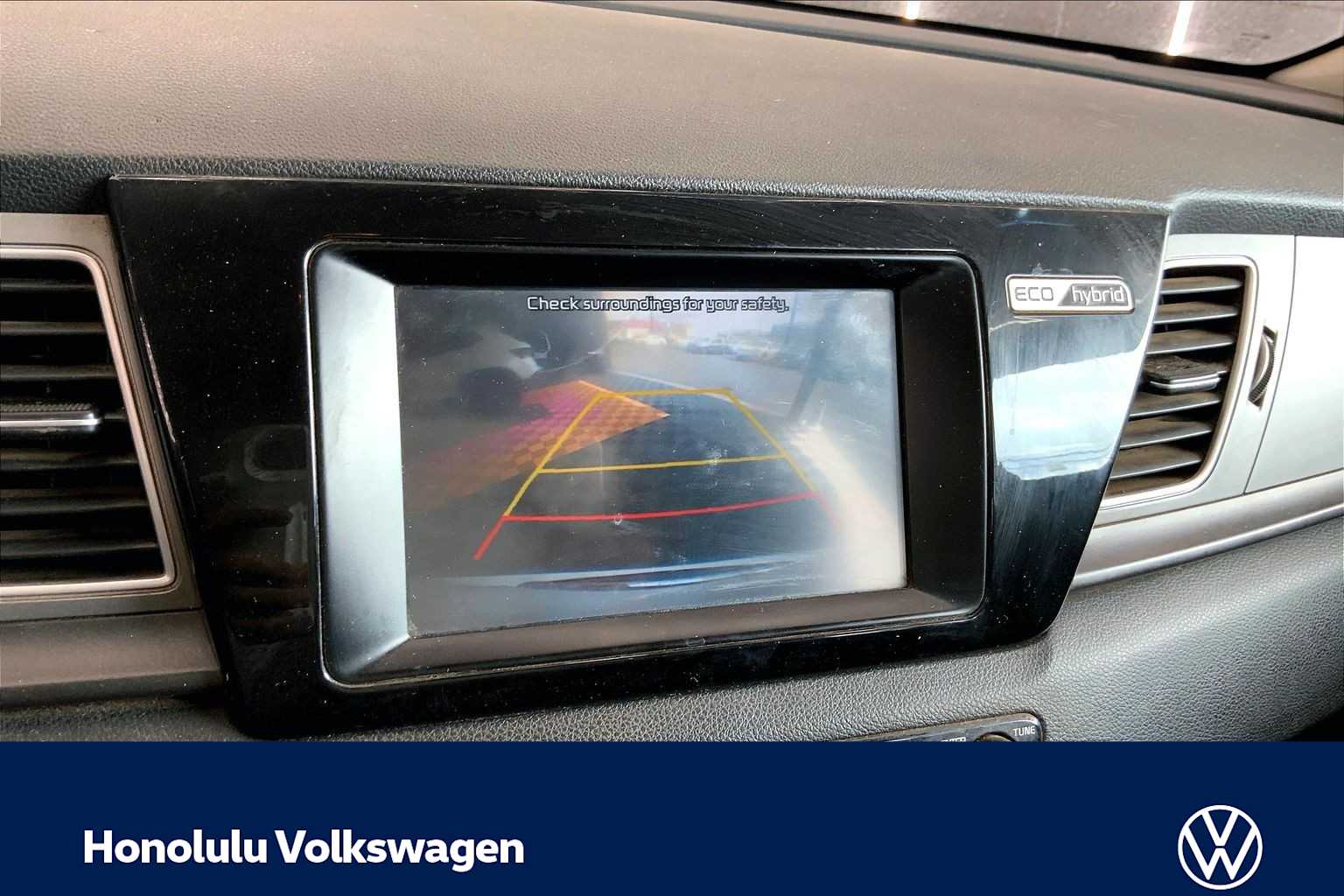 Thumbnail: 2017 Kia Niro - 25