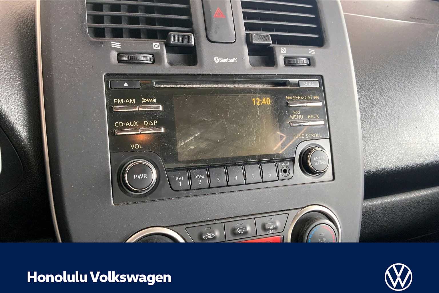 Thumbnail: 2013 Nissan Leaf - 24