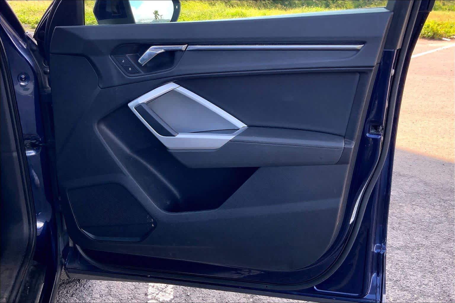 Thumbnail: 2021 Audi Q3 - 28