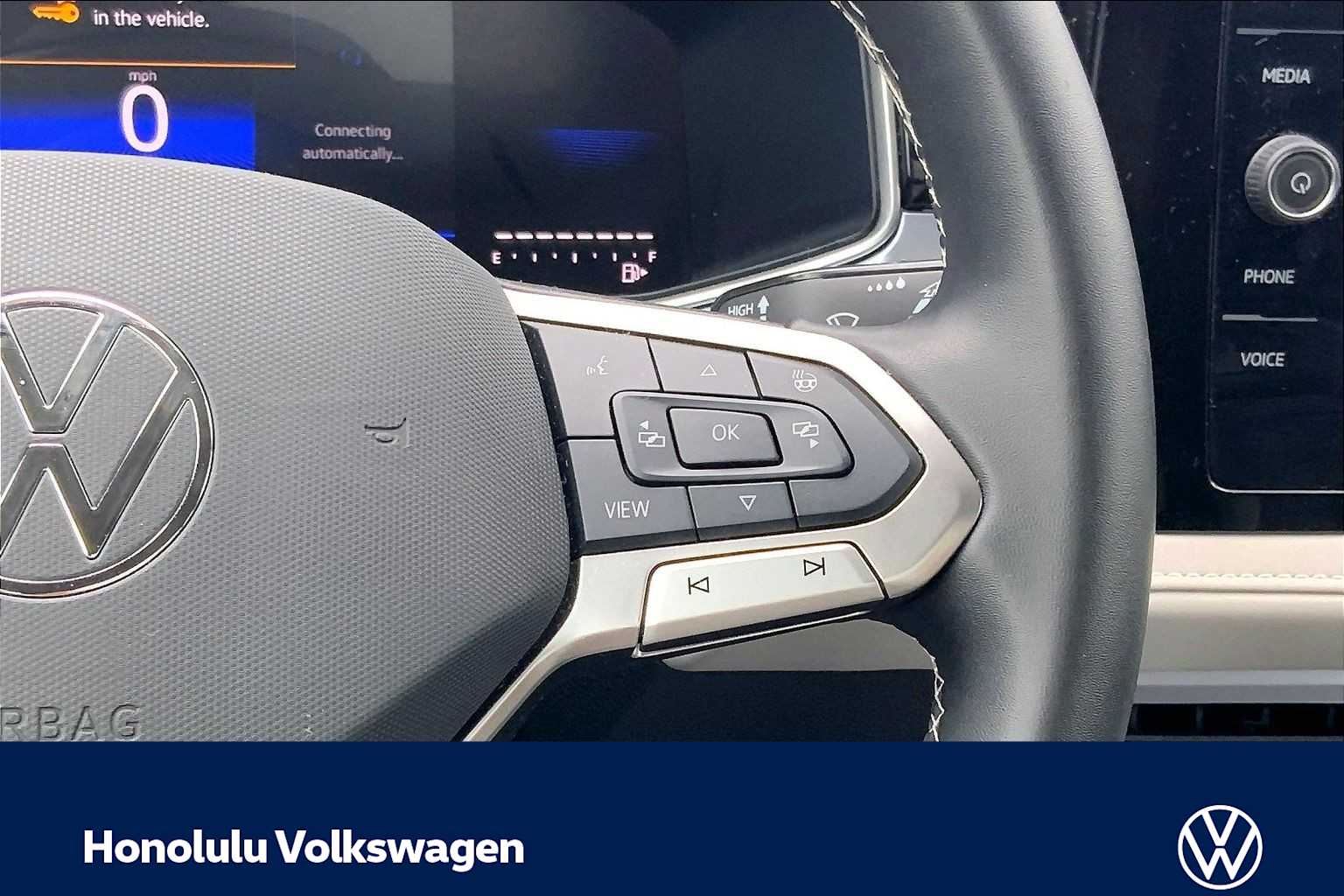 Thumbnail: 2025 Volkswagen Taos - 25