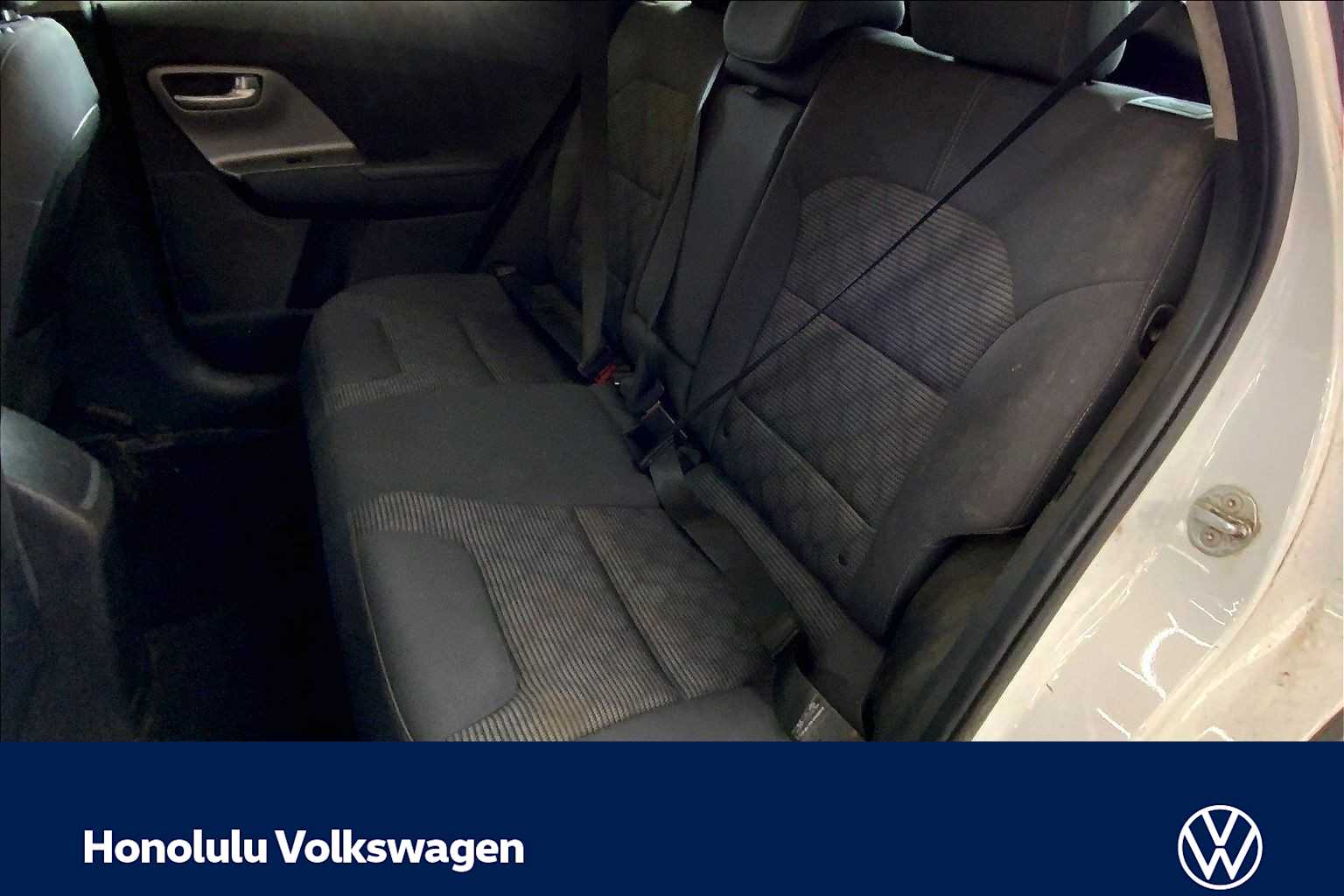 Thumbnail: 2017 Kia Niro - 28