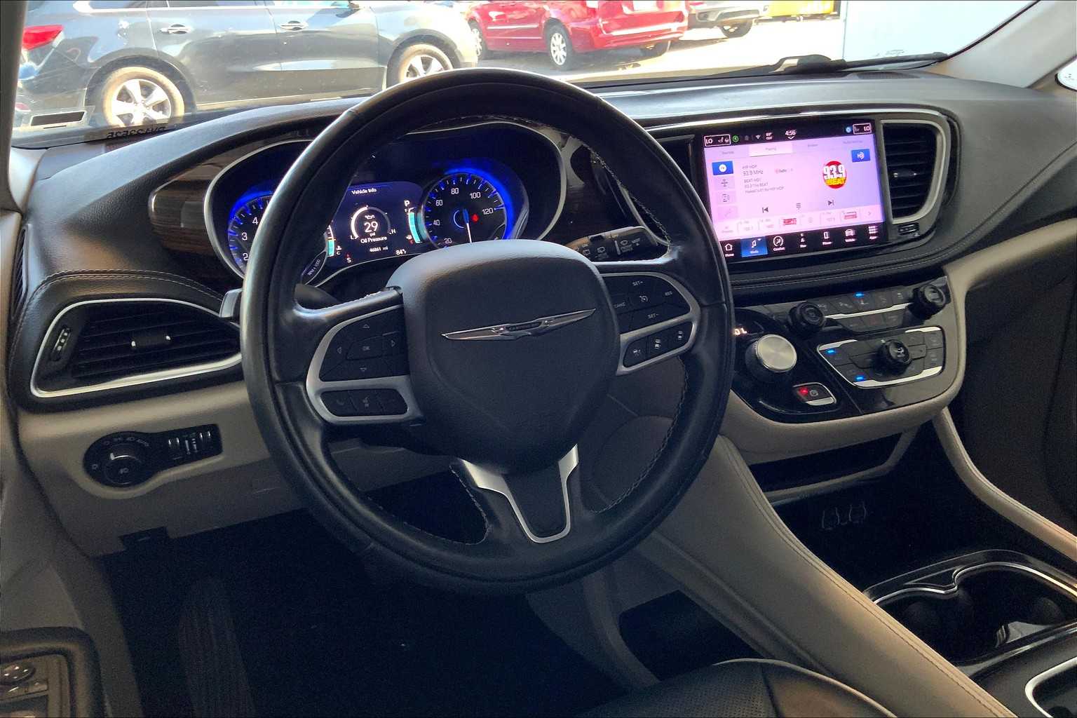 2022 Chrysler Pacifica Limited 2