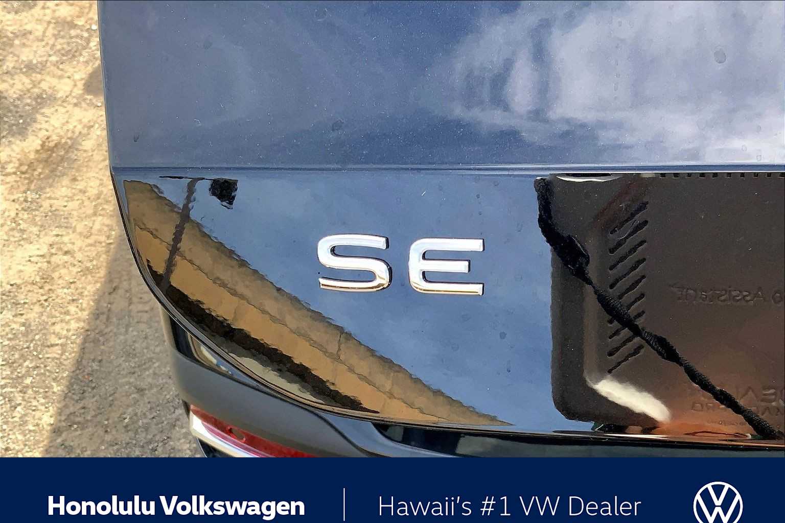 Thumbnail: 2025 Volkswagen Taos - 7