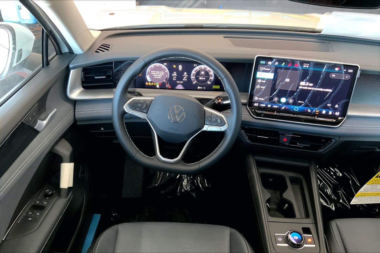 Thumbnail: 2026 Volkswagen Tiguan - 15