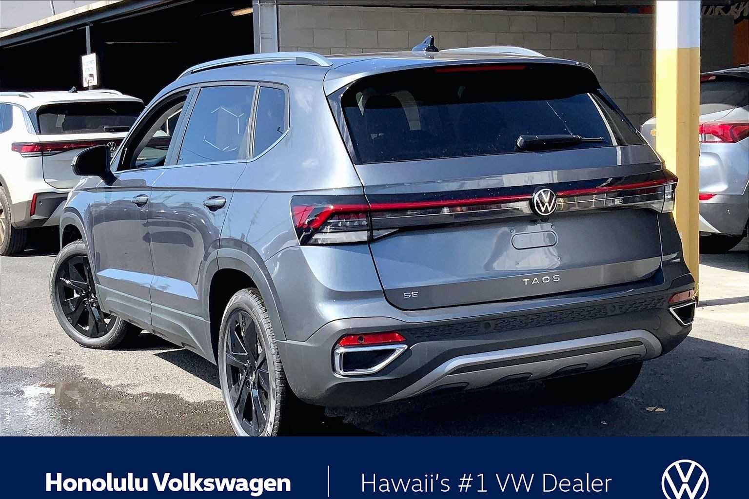 Thumbnail: 2026 Volkswagen Taos - 4