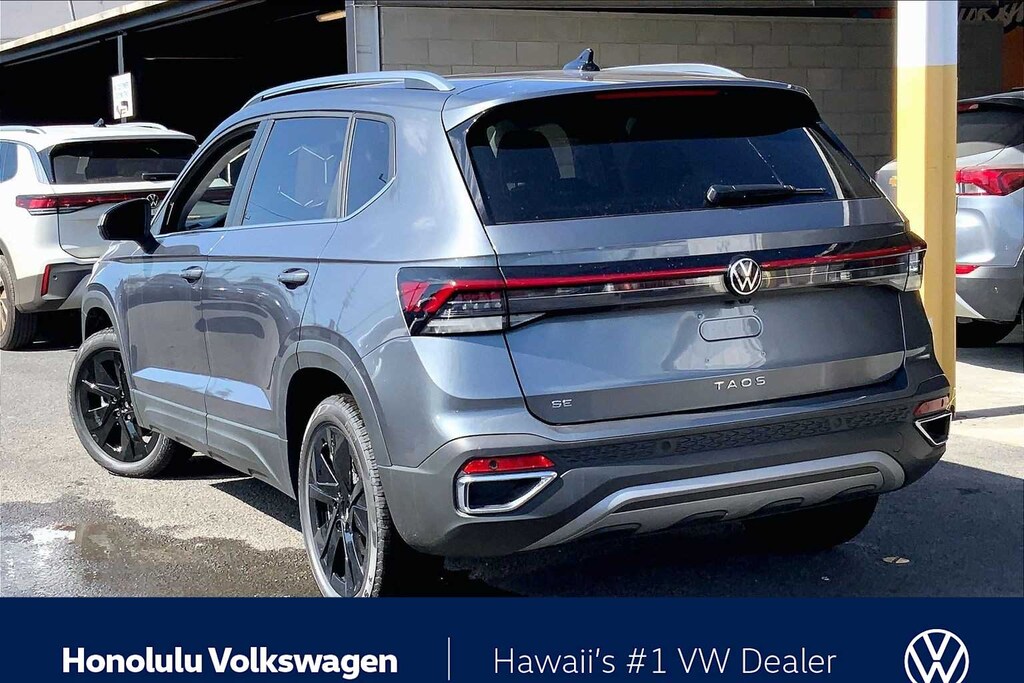 New 2026 Volkswagen Taos 1.5T SE SUV