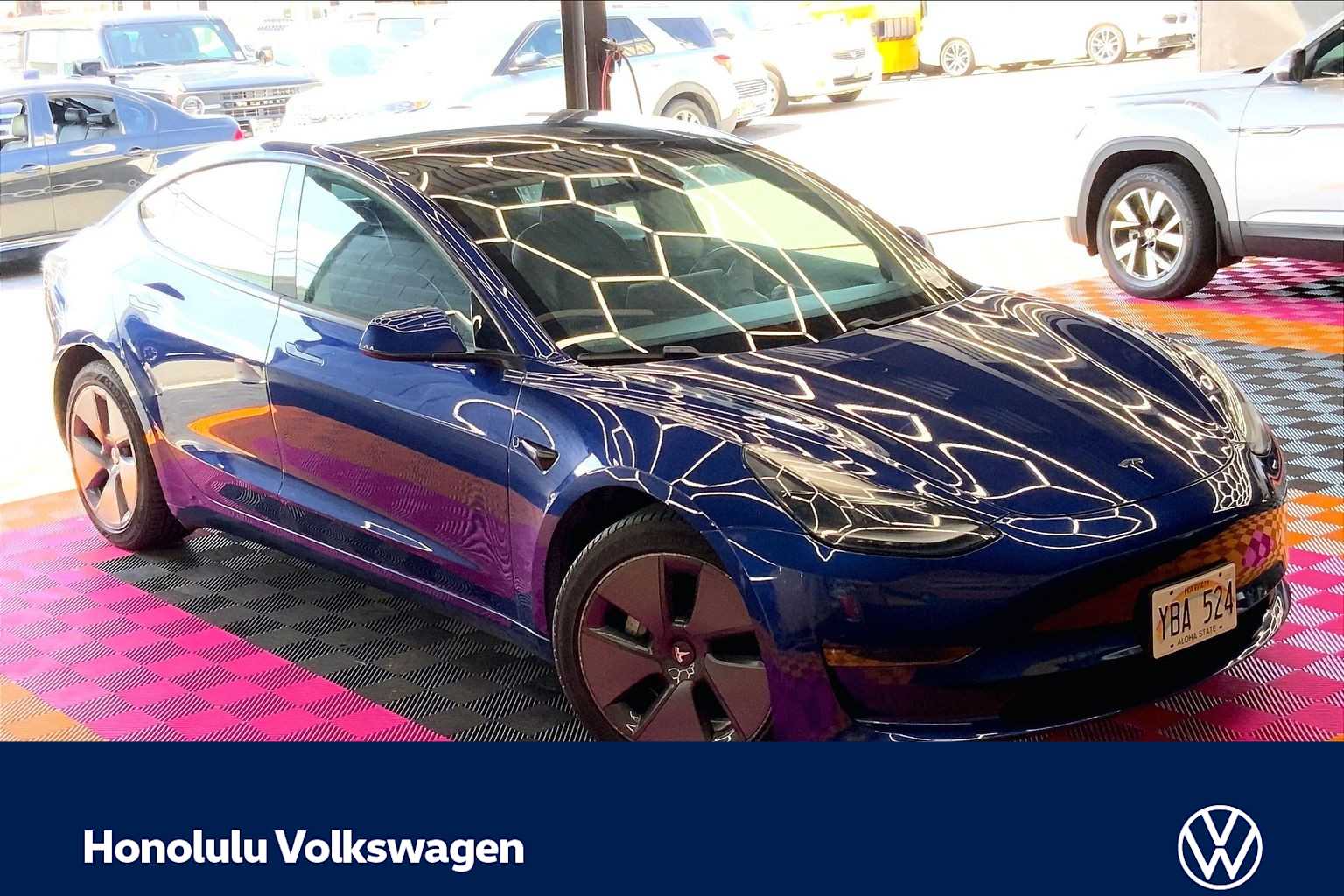 Thumbnail: 2021 Tesla Model 3 - 21