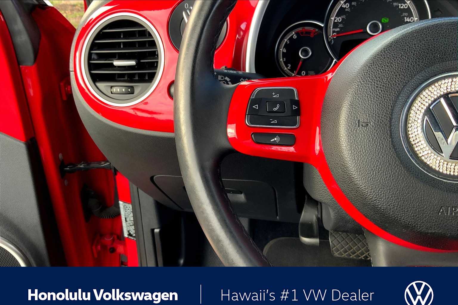 Thumbnail: 2017 Volkswagen Beetle - 22