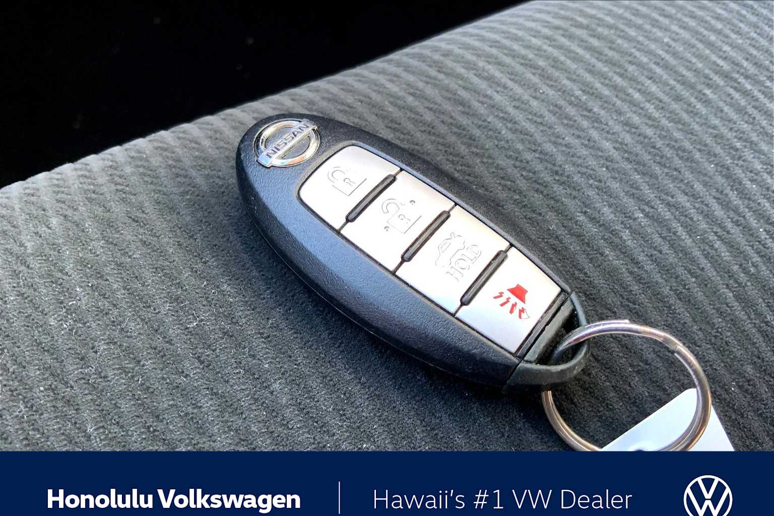 Thumbnail: 2013 Nissan Altima - 18