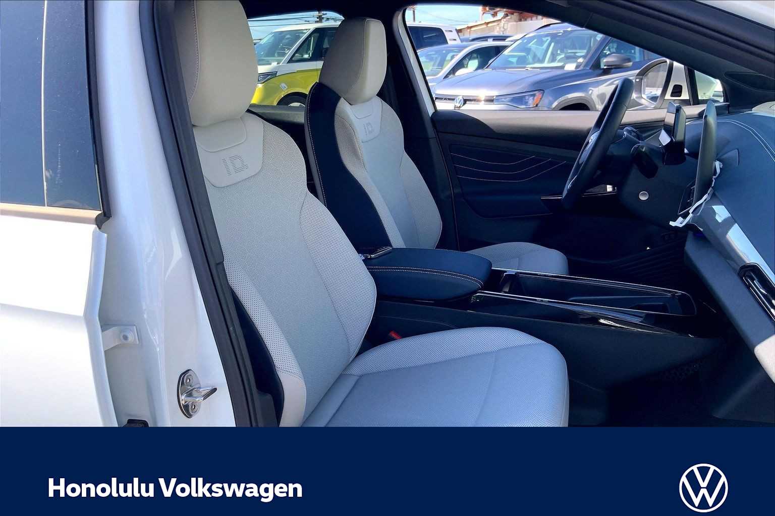 Thumbnail: 2025 Volkswagen ID.4 - 14