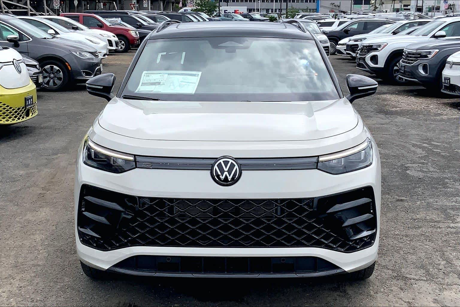 Thumbnail: 2026 Volkswagen Tiguan - 6