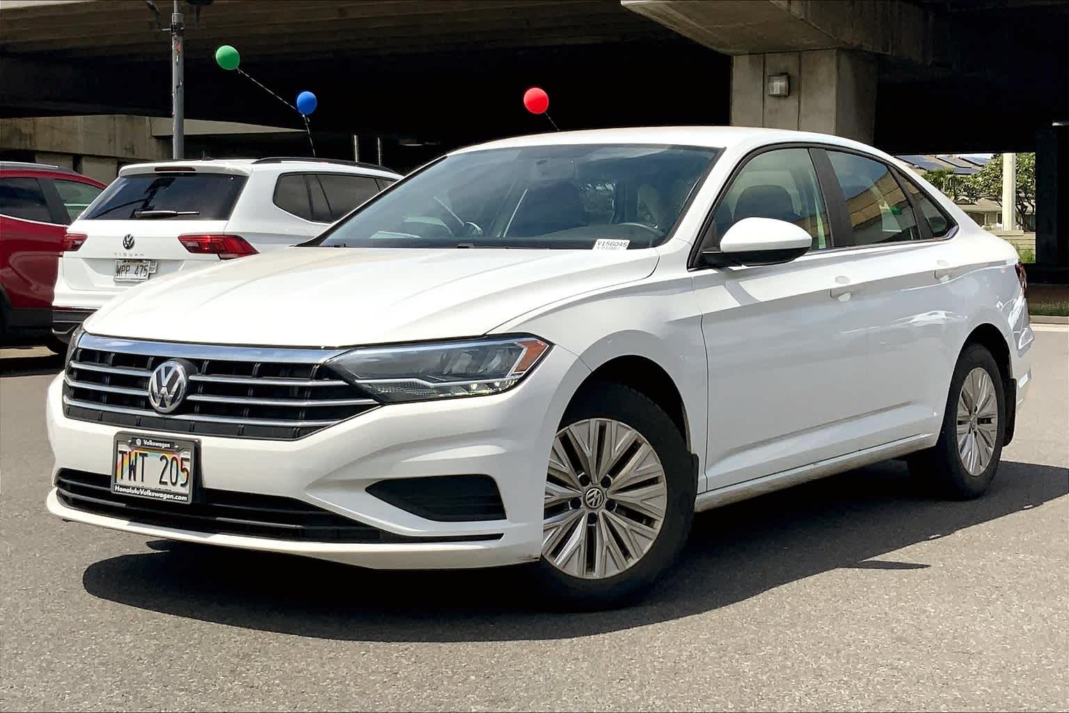 Thumbnail: 2019 Volkswagen Jetta - 1