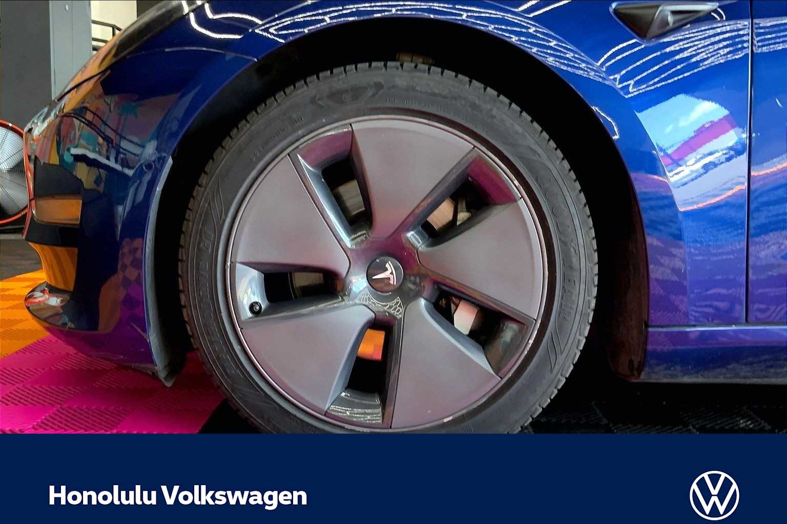 Thumbnail: 2021 Tesla Model 3 - 8