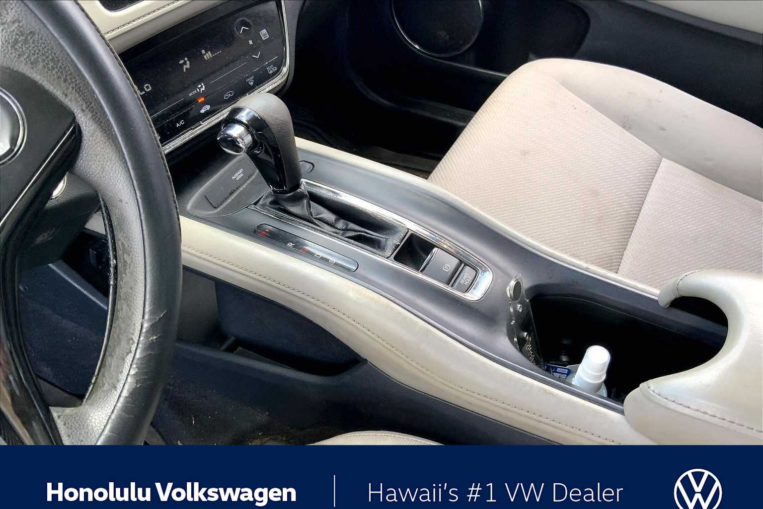 Thumbnail: 2016 Honda HR-V - 15