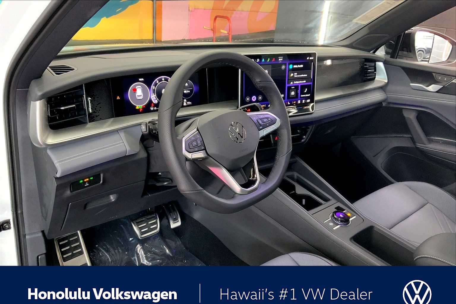 Thumbnail: 2025 Volkswagen Tiguan - 2