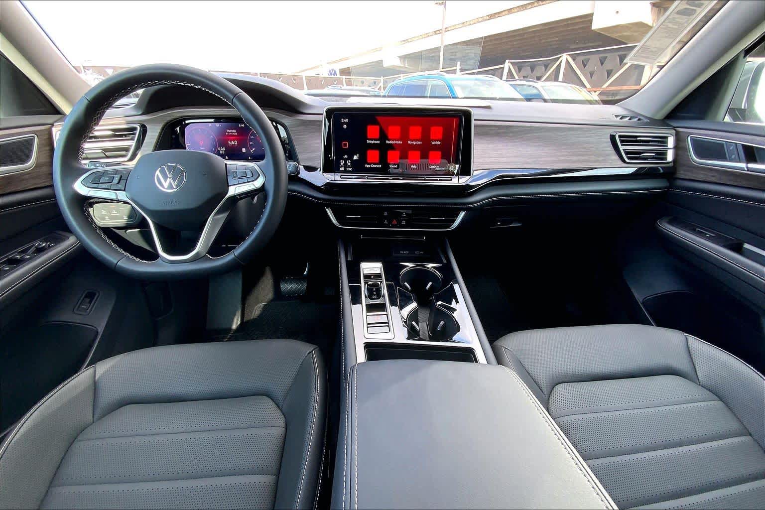 2026 Volkswagen Atlas SEL - Photo 10